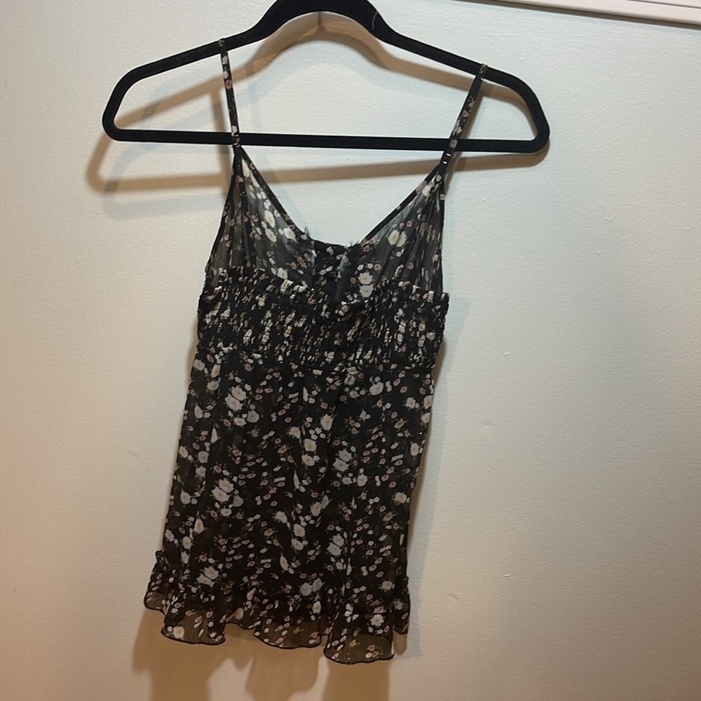 EXPRESS - A Women’s semi-sheer, Playful Crop Top - Size Small.